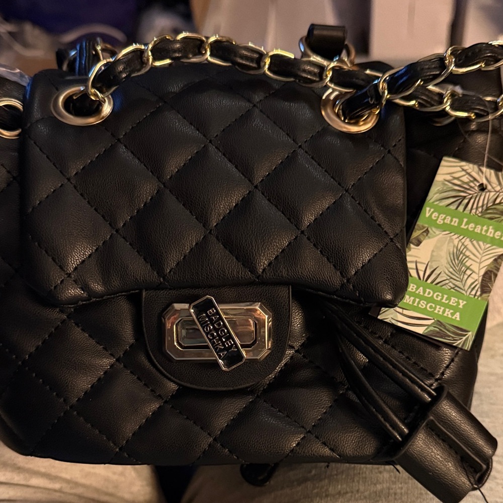 Badgley Mischka Quilted Black Shoulder Bag